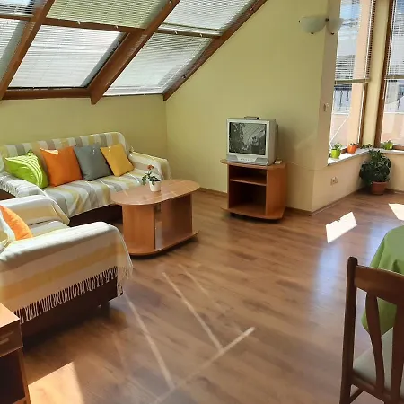 Къща Старият Кестен Guest house